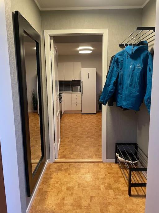 Leilighet I Rolig Gate Med Utsikt Og Gratis Parkering Tromso Exterior photo